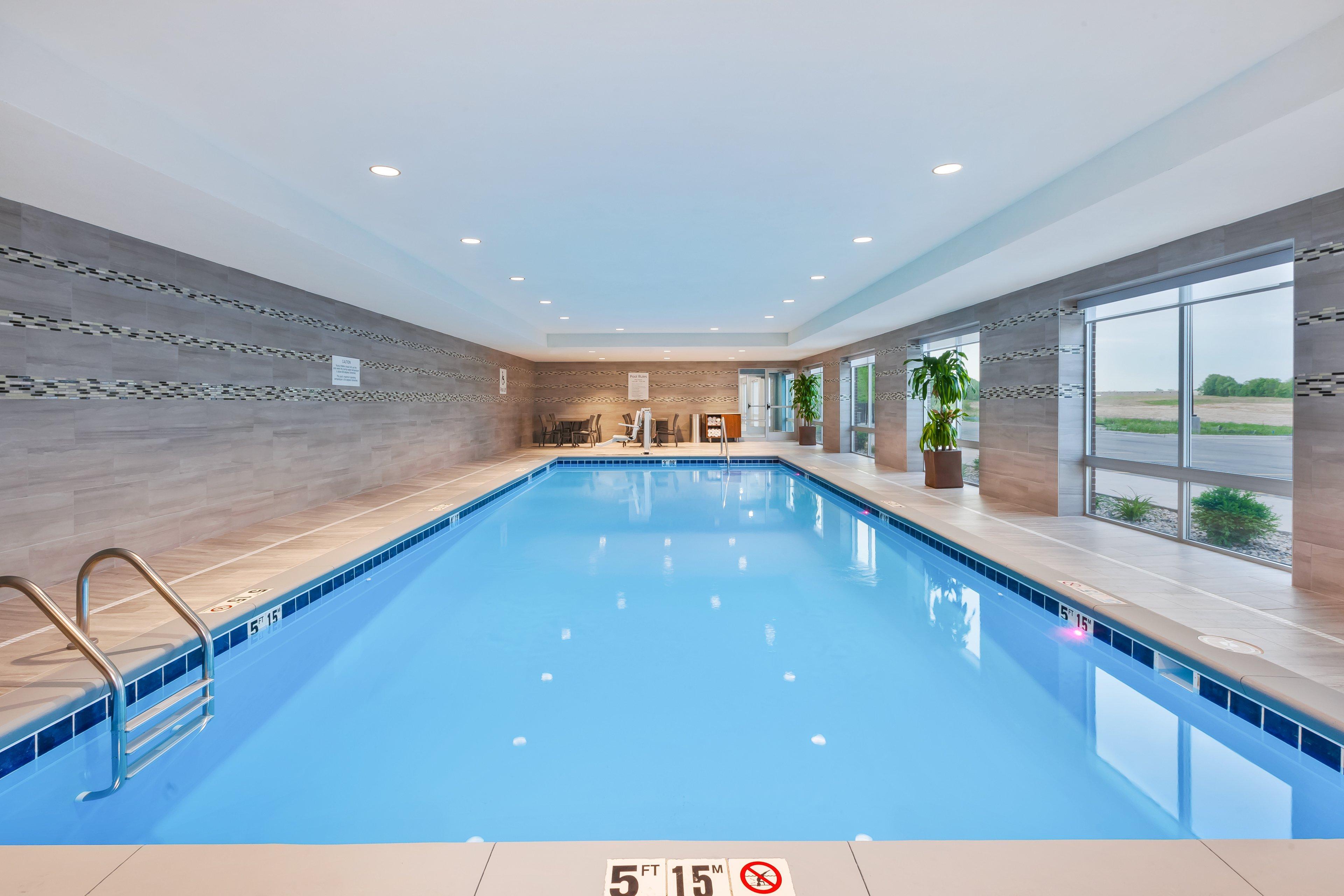 Holiday Inn Express & Suites - Grand Rapids Airport - South By Ihg Exteriér fotografie