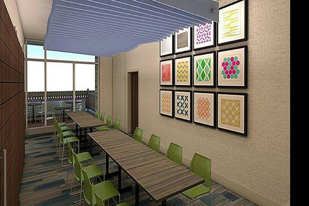 Holiday Inn Express & Suites - Grand Rapids Airport - South By Ihg Exteriér fotografie